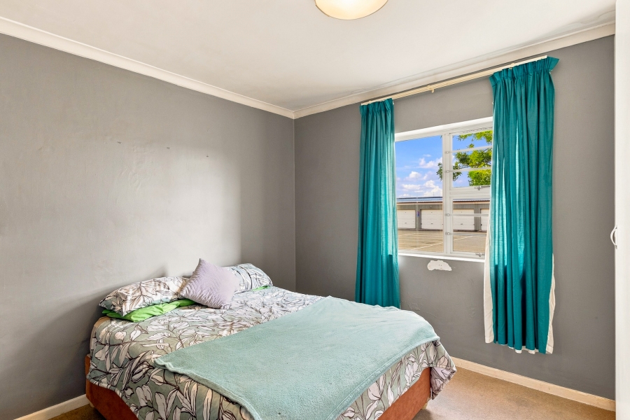 2 Bedroom Property for Sale in Whispering Pines Western Cape
